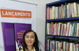 Professora do Campus Caxias lança curso de extensão e livro voltados para a Educação Inclusiva