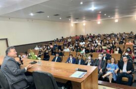 Curso de Direito e Centro Acadêmico CALUTA realizam Aula Magna “Democracia e Poder”
