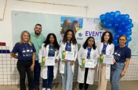 Programa Ensinar premia os melhores alunos do Curso de Química em comemoração do Dia do Químico