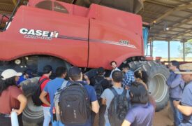 Turma de Agrocomputação participa de visita técnica para vivência sobre uso de tecnologia na agricultura em Balsas-MA